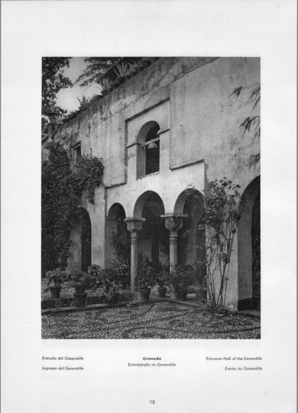 Photo 018: Granada Generalife – Entrance-Hall of the Generalife